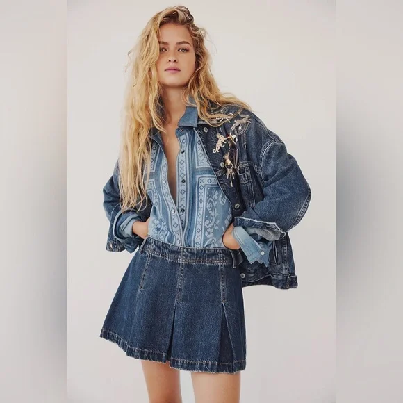 Free People We The Free Madison Ave Denim Mini Skirt NWT $78‎ - Picture 3 of 8